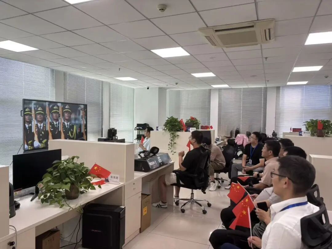江苏濠汉信息技术有限公司,人工智能图像识别,图像几何三维重建,智能安全帽,智能布控球,数据智能汇控装置 江苏濠汉信息技术有限公司,人工智能图像识别,图像几何三维重建,智能安全帽,智能布控球,数据智能汇控装置